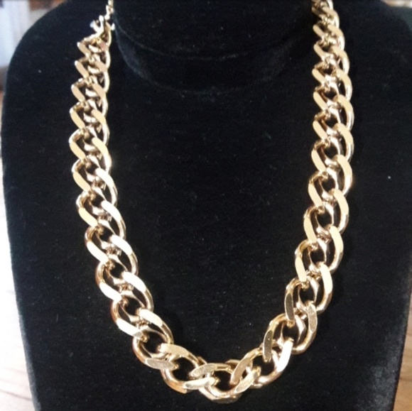 Givenchy Jewelry - Vintage Givenchy Gold Tone Necklace